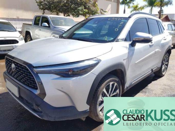 TOYOTA COROLLA CROSS 21/22 TOYOTA COROLLA CROSS 21/22