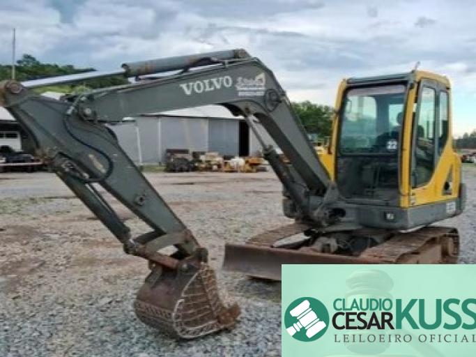 MINI ESCAVADEIRA VOLVO EC55B 2009 MINI ESCAVADEIRA VOLVO EC55B 2009