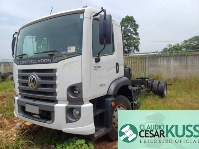 VOLKSWAGEN CONSTELLATION 23/24 VOLKSWAGEN CONSTELLATION 23/24