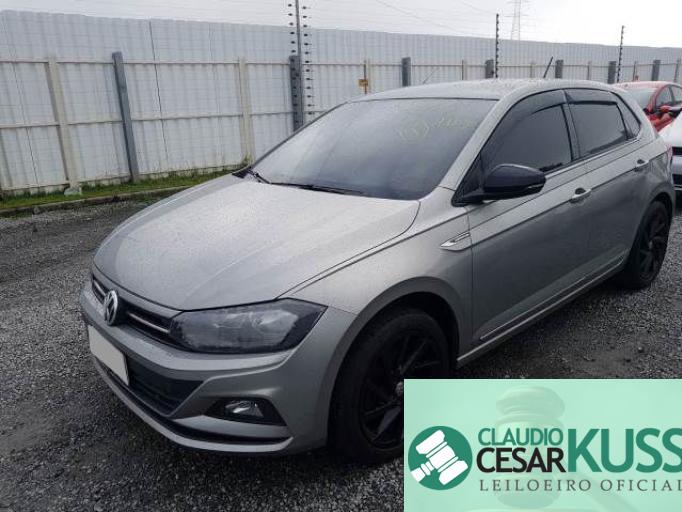 VOLKSWAGEN POLO 18/18 VOLKSWAGEN POLO 18/18